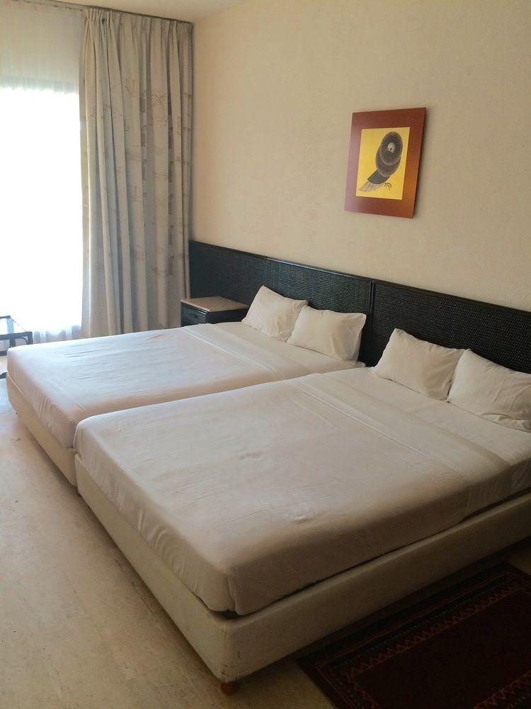 Benin Marina Hotel Cotonou Esterno foto