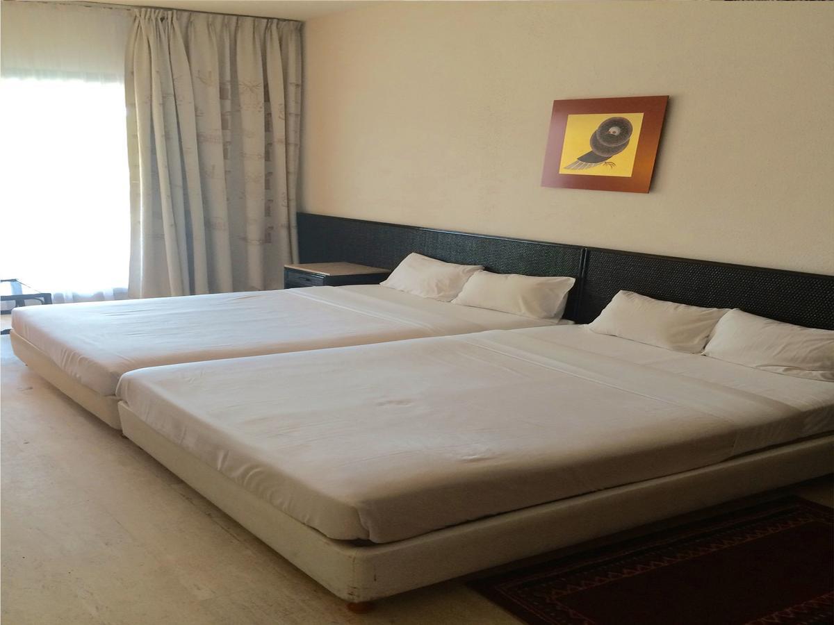 Benin Marina Hotel Cotonou Esterno foto