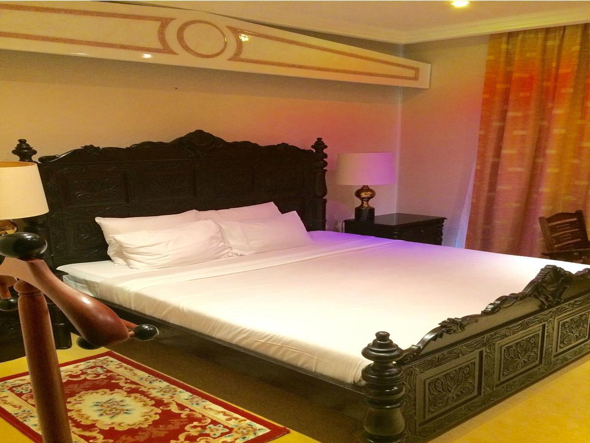 Benin Marina Hotel Cotonou Esterno foto