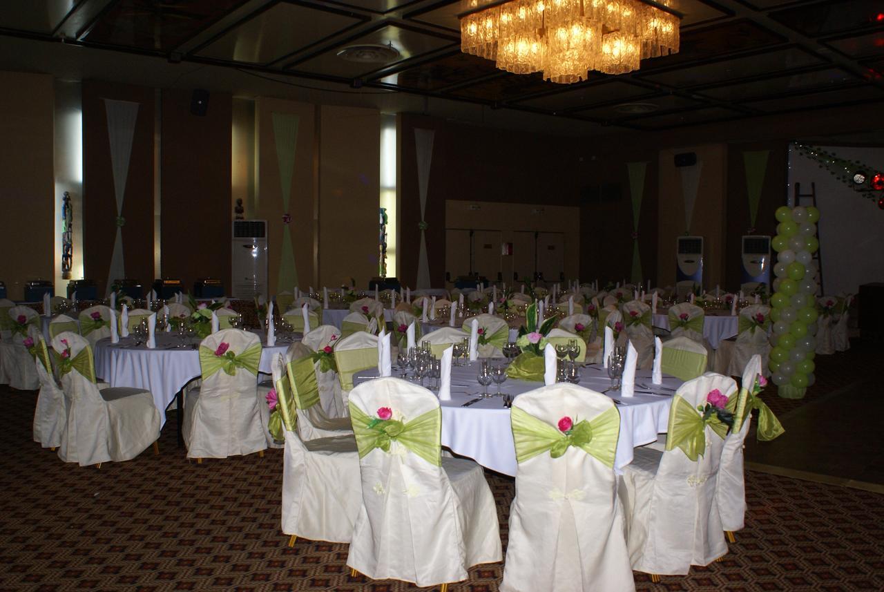 Benin Marina Hotel Cotonou Esterno foto