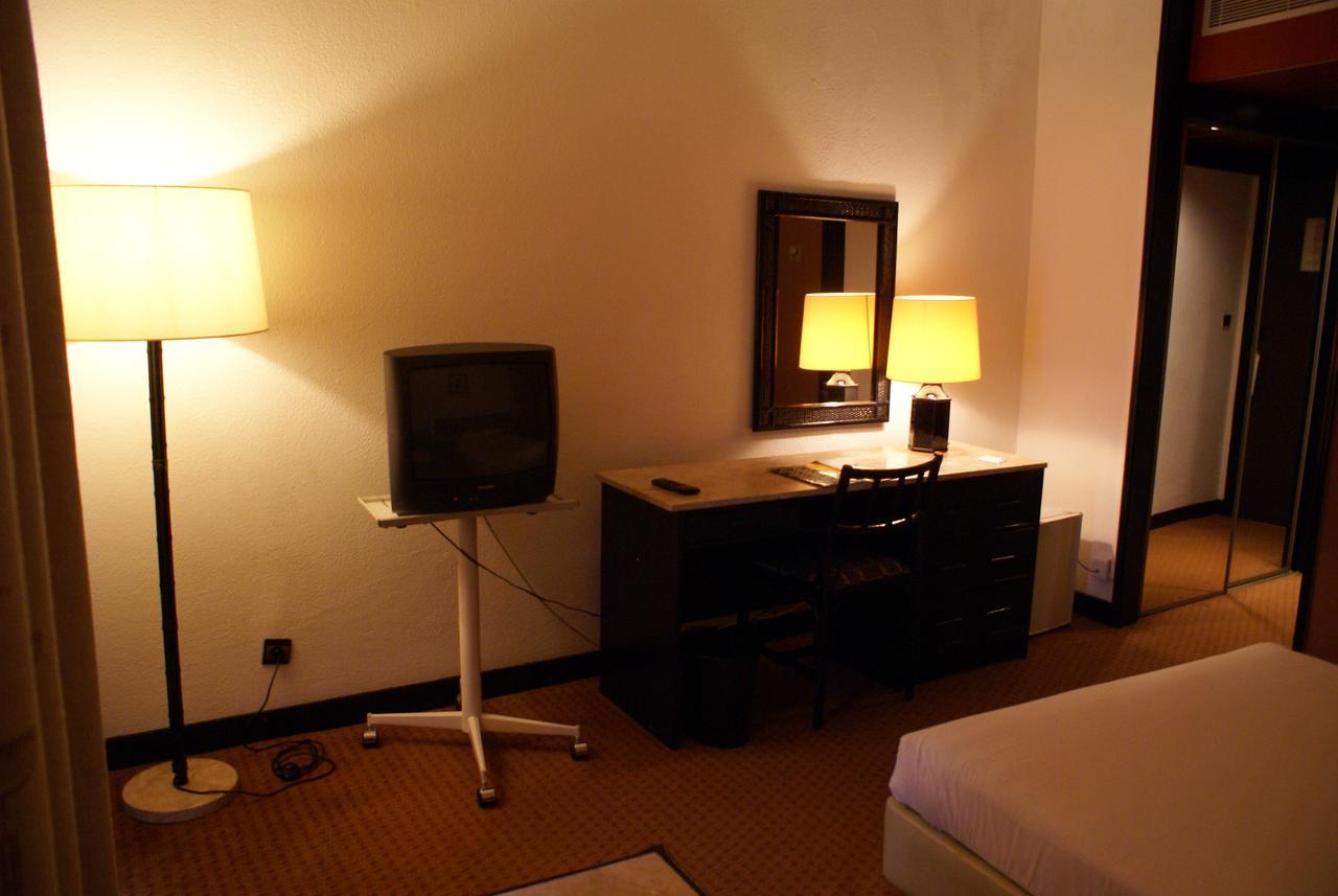 Benin Marina Hotel Cotonou Esterno foto