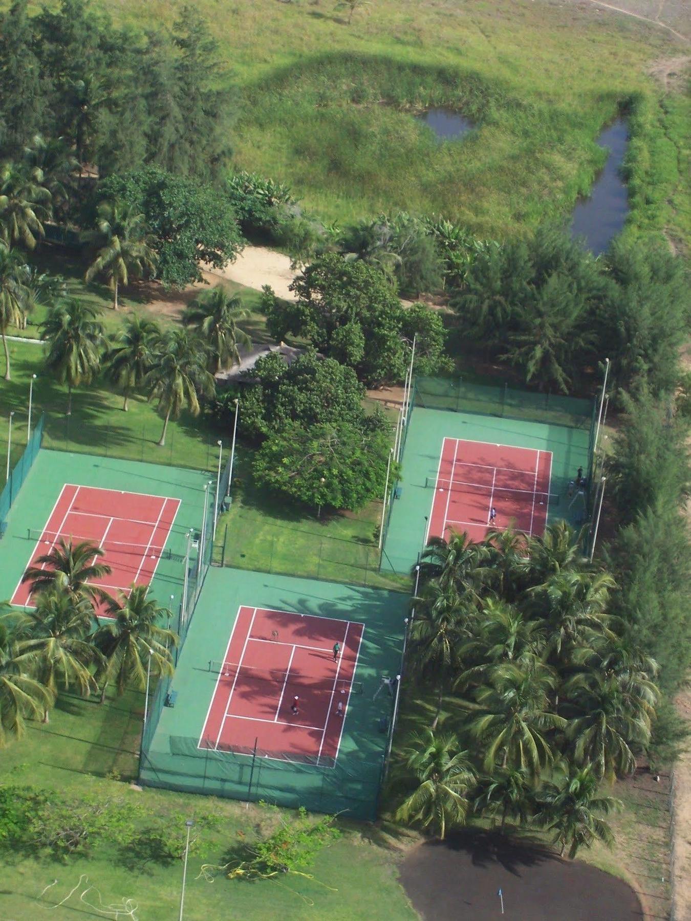 Benin Marina Hotel Cotonou Esterno foto